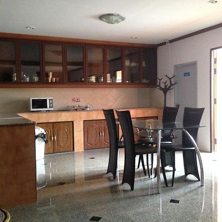 K2 Backpacker Hostel 카오락 외부 사진
